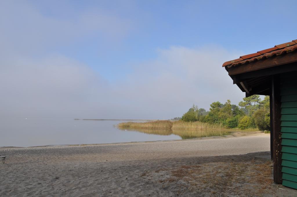 Les Eaux Qui Rient Bed and Breakfast Sanguinet Exteriör bild